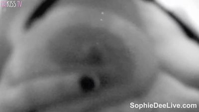 Busty sophie Di masturbates on a webcam