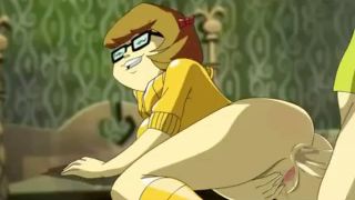 Eine Pornoversion des berühmten Cartoons Scooby Doo bringt die vollbusige Velma in den Doggystyle und fickt sie hart